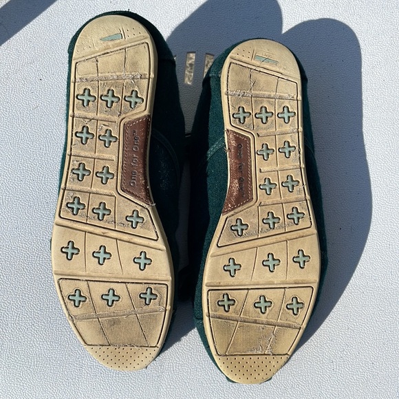 Unique felted Toms sneakers in dark green - Picture 4 of 4
